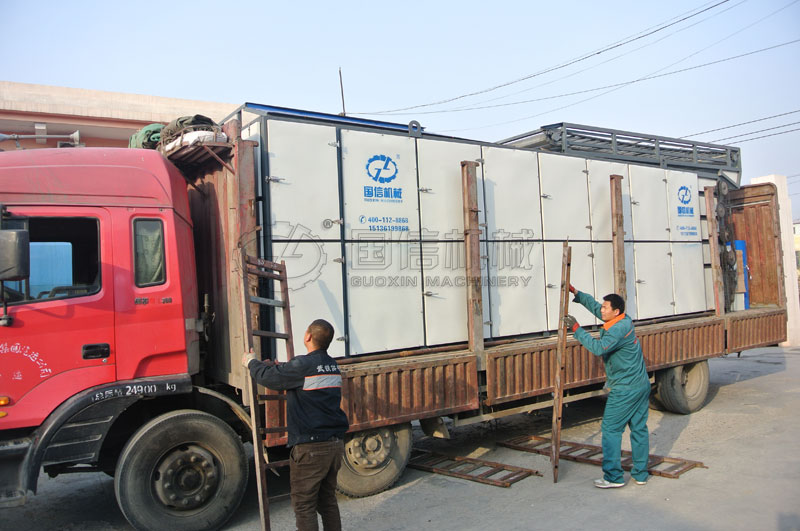 國信網帶式山藥烘干機發貨現場